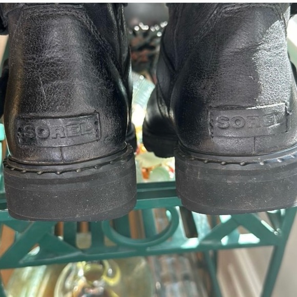 Sorel Lennox Cozy Moto Boots-Excellent cond./ gently worn - Picture 6 of 7